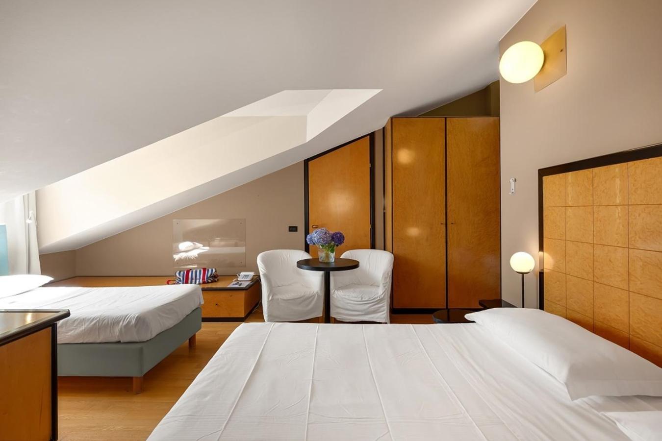 Hotel Ancora Verbania Kültér fotó